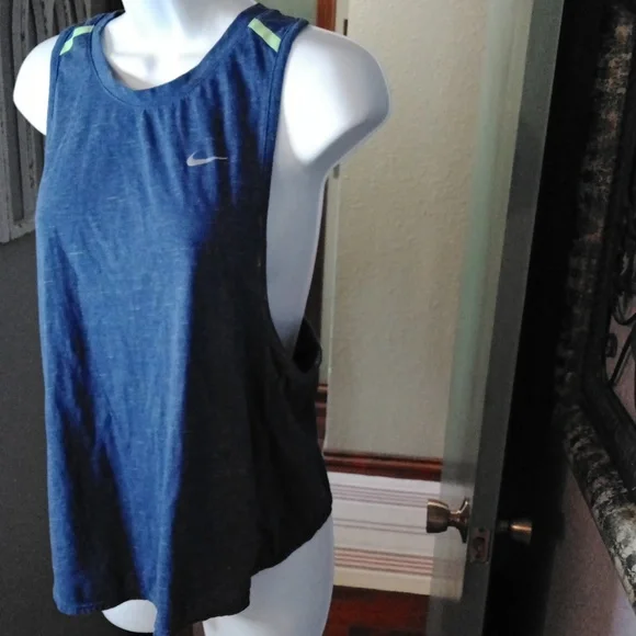 Nike Women's Dri Fit Tank Top  Back Running Sz M - Picture 3 of 7